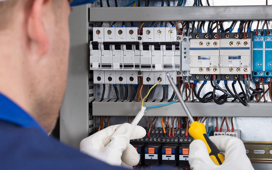 électricien de maintenance Longperrier